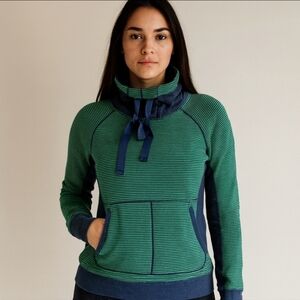 Lululemon Avenue Pullover Funnel Neck Sweatshirt Green Stripe Inkwell Size 4